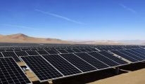 اتفاق شراكة جزائرية إيطالية لتصنيع العواكس الخاصة بأنظمة الطاقة الشمسية والكهروضوئية
