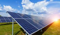 6 شركات تنشط حاليا في صناعة اللوحات الشمسية بالجزائر